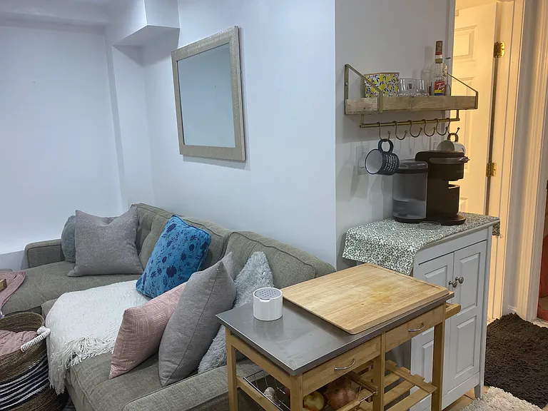 5 Wiget St #1 — Photo 4