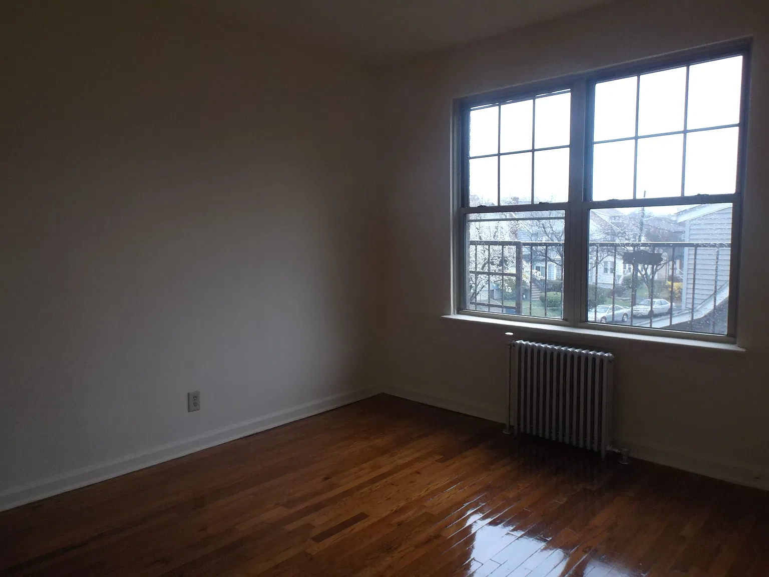 831 Chancellor Avenue — Photo 4