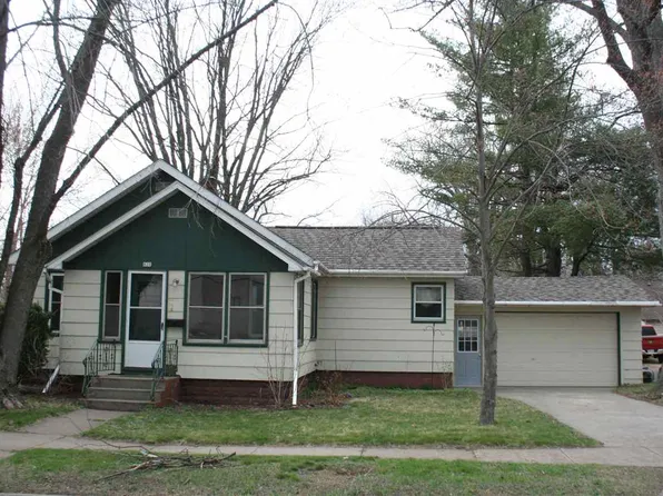 820 Market St, Nekoosa, WI 54457