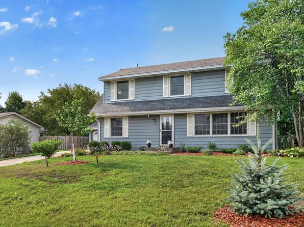 1665 5th St NW, New Brighton, MN 55112