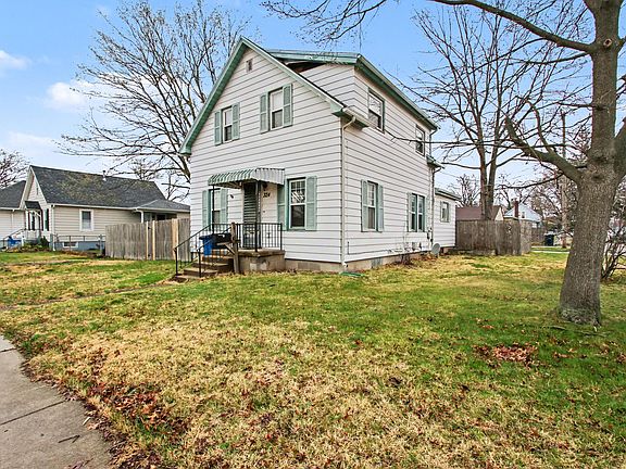 2nd image of 324 Jackson St