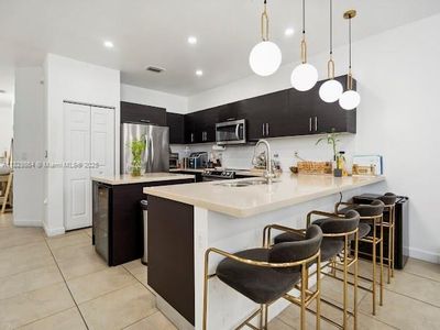 7042 NW 103rd Path, Doral, FL, 33178