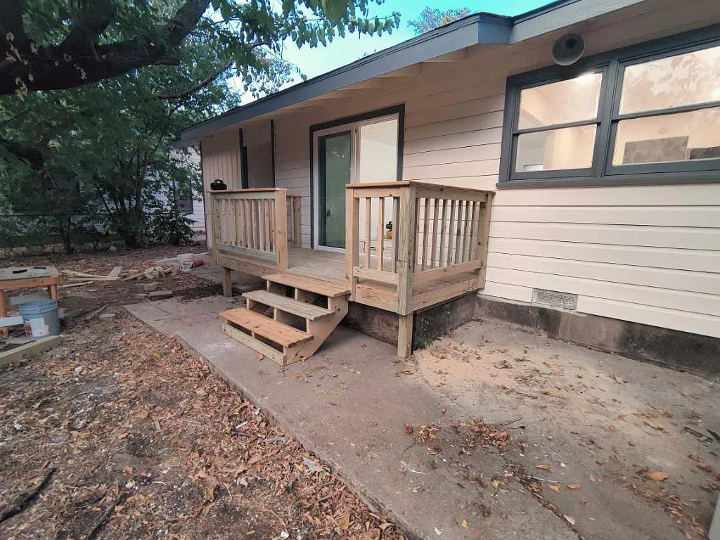 514 Valley Rd — Photo 2