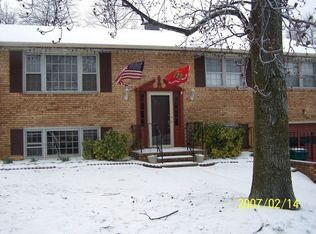 4 Harding Ct, Fredericksburg, VA 22405