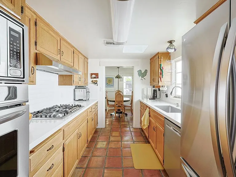 817 Margarita Ave — Photo 24