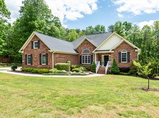 174 Knollwood Dr, Stoneville, NC 27048