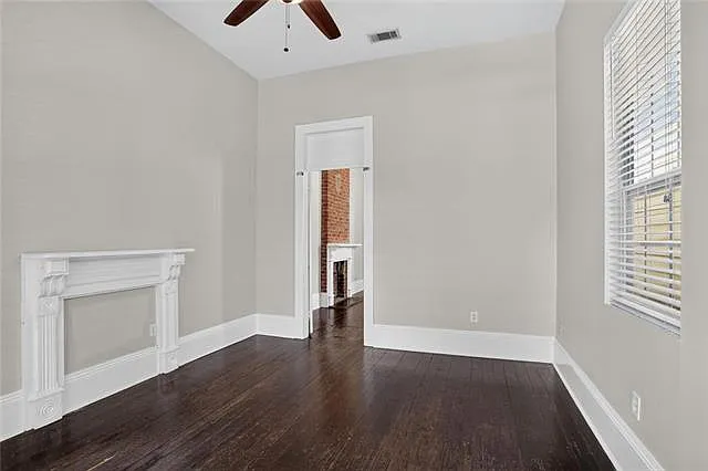 4117 Annunciation St — Photo 3