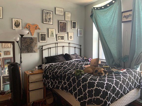 3rd image of 315 Jefferson St #4C