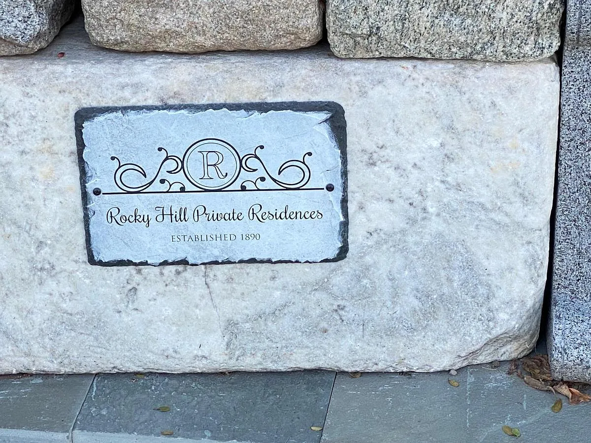 7 Princeton Ave — Photo 2