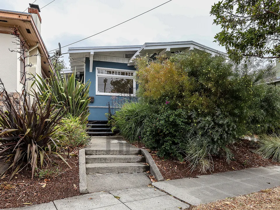 500 Dimm St