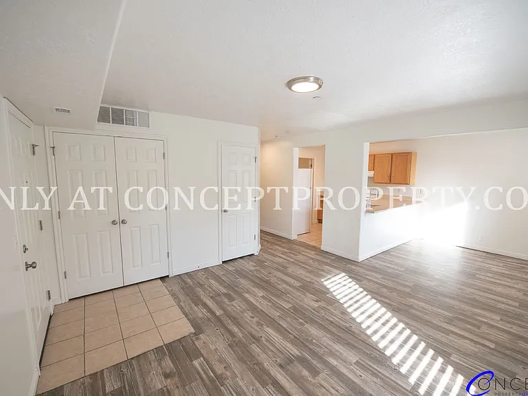 Woodland Cove — Photo 9