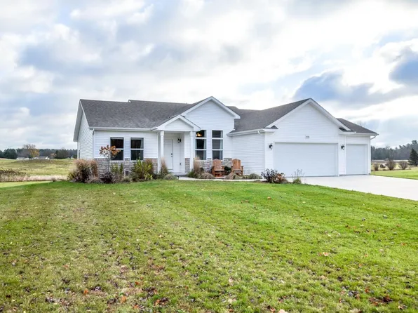 N4080 Back Nine Ct, Brodhead, WI 53520