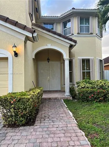 16475 SW 84th Ln — Photo 2