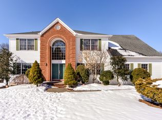 15 Rainbow Dr, Millington, NJ 07946