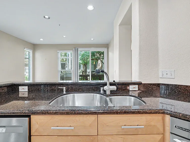 437 Camille Cir #1-11 — Photo 7