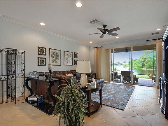 5th image of 15735 Aurora Lake Cir