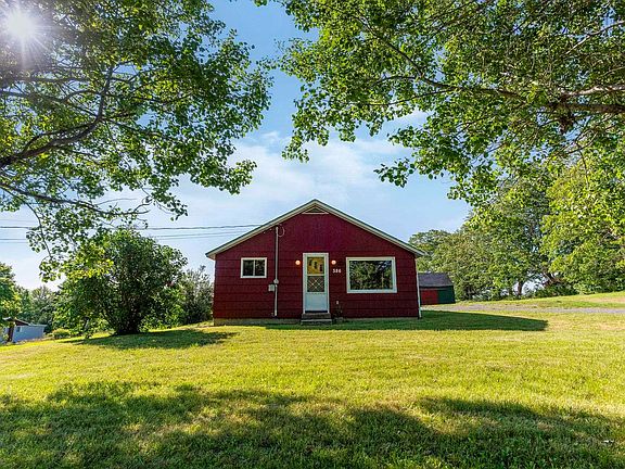 2nd image of 386 Greenland Rd