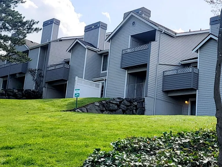 Southridge — Photo 15