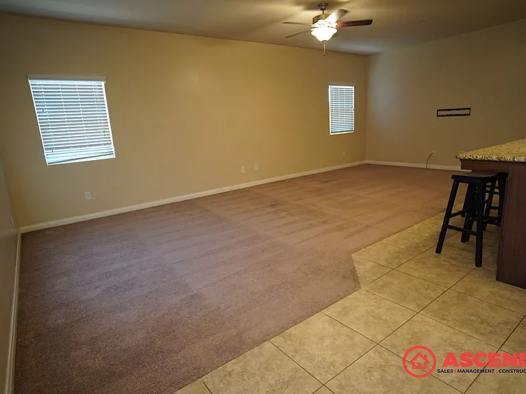 7918 Rhine Dr — Photo 5