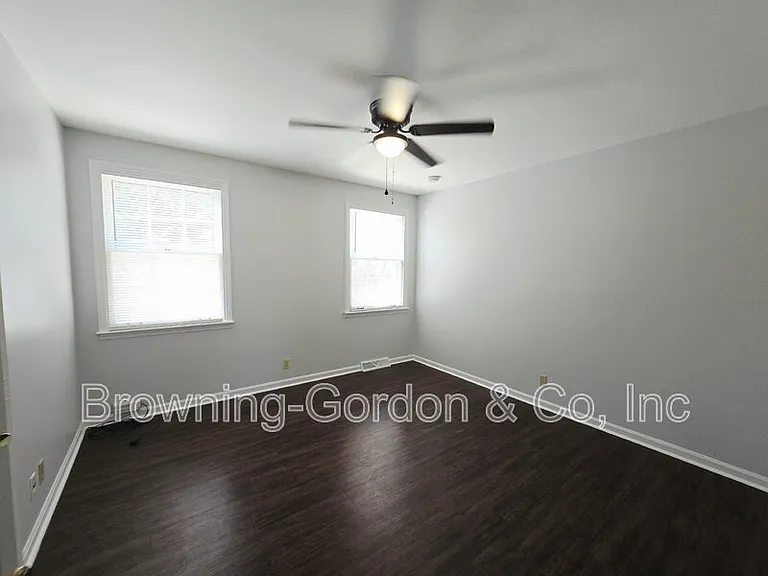 1147 Duncanwood Dr — Photo 10