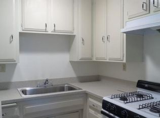3050 E 5th St APT 7, Long Beach, CA 90814