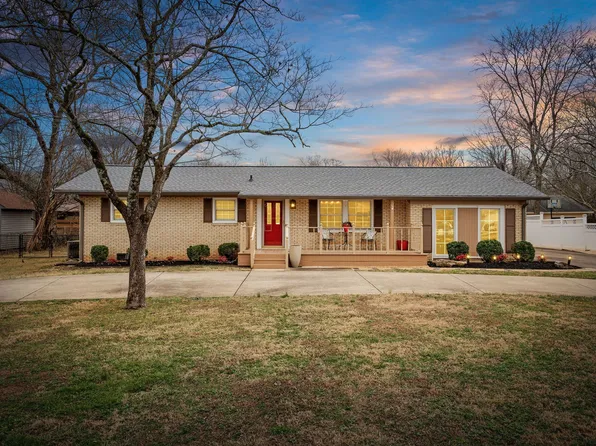 803 Elliott Dr, Murfreesboro, TN 37129