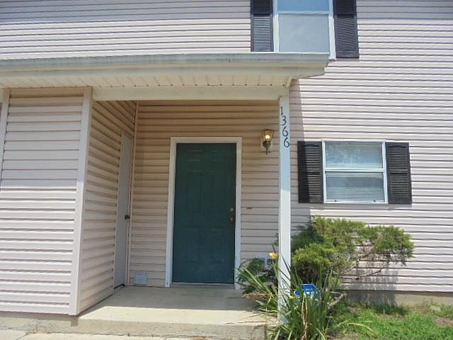 1st image of 1366 E Sequoyah Ct #1366