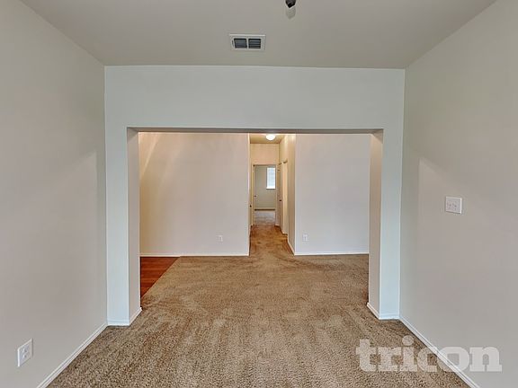 3rd image of 222 Belgian St