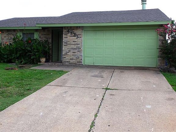 2nd image of 4833 Garvin Dr