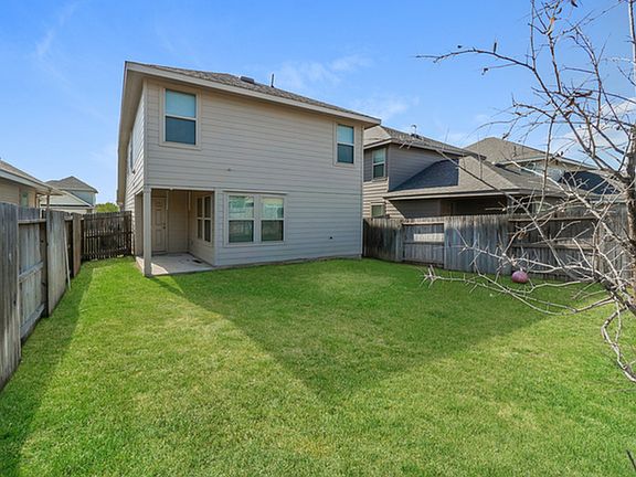 5th image of 10358 Clearwater Way
