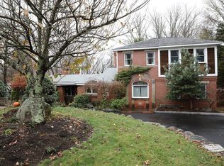 95 Pearl St, Brockton, MA 02301