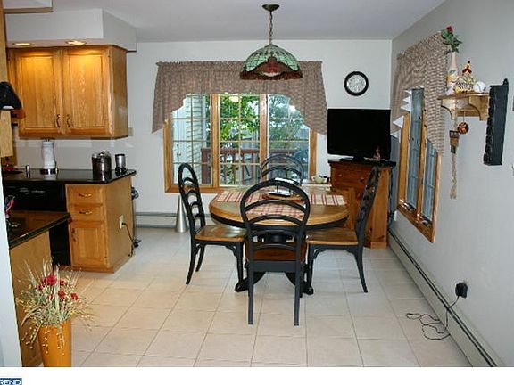 Breakfast Room