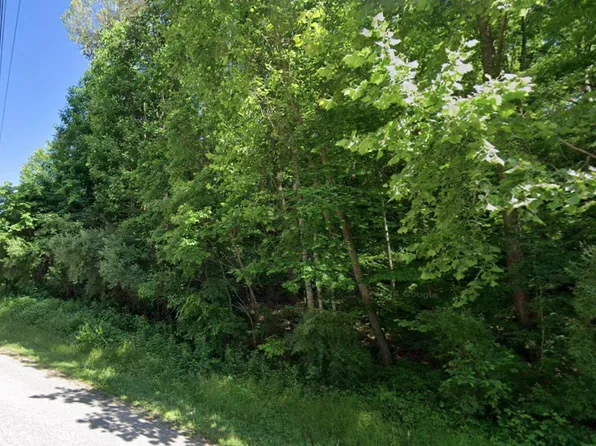 758 Lowes Branch Rd, La Follette, TN 37766
