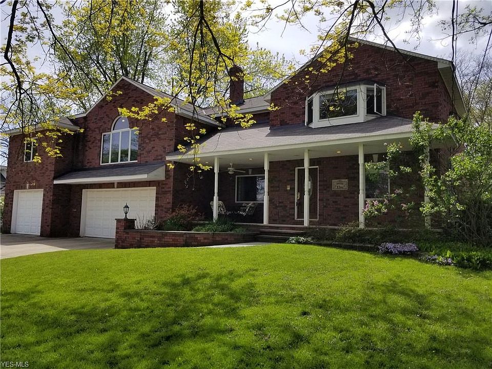 1st image of 8976 Elm St