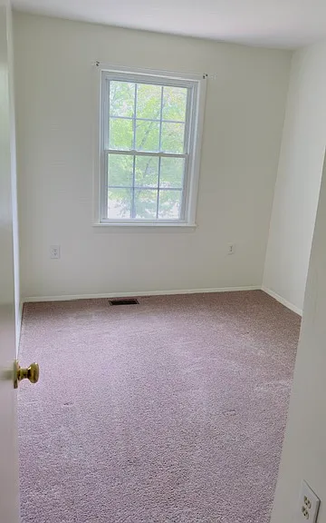 9128 Wharton Ct — Photo 10