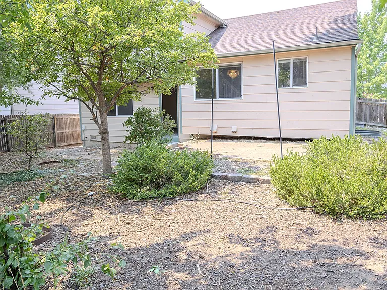 5711 Mesa Mountain Way — Photo 6