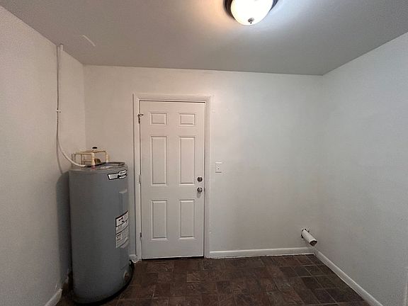 2nd image of 9124 Devonshire Blvd
