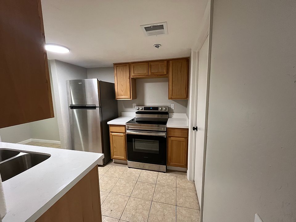 1st image of 12221 W Bell Rd Unit 141