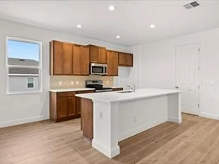 7731 Scicli Way — Photo 8