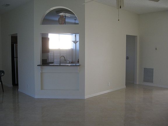 2nd image of 3719 Woods Walk Blvd