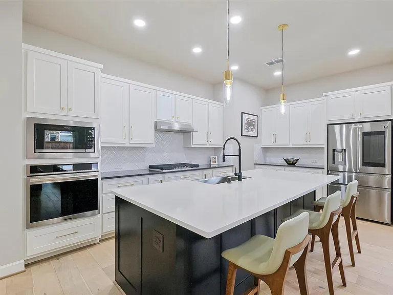 2310 Precision Ln — Photo 19