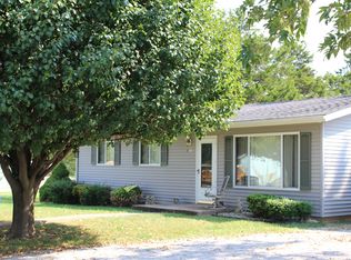 910 N Bryan St, West Frankfort, IL 62896