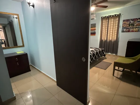 66A Cll Los Flamboyanes, Catano, PR