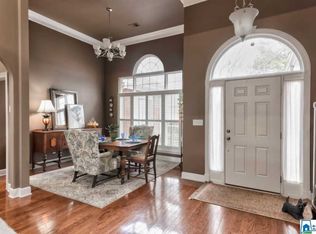 105 Hickory St, Maylene, AL 35114