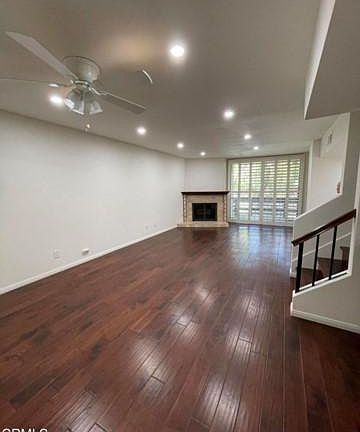 2nd image of 21931 Burbank Blvd APT 35