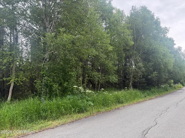 L10-B1 Gander St, Anchorage, AK 99516