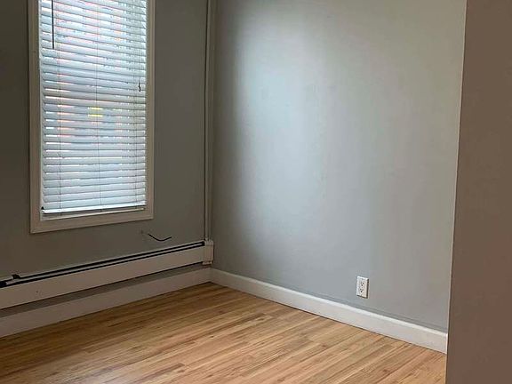 4th image of 607 6th Ave #3