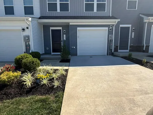 9 Apollo Rd, Charles Town, WV 25414