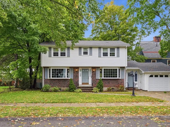 11 Van Brunt Ave, Dedham, MA 02026