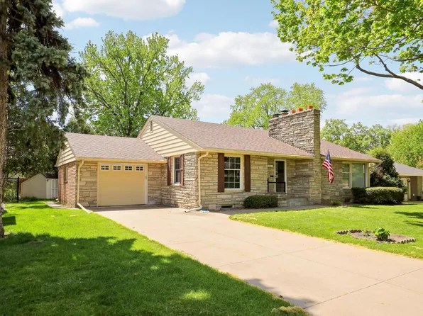 5041 Richmond Dr, Edina, MN 55436